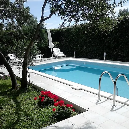 Donadini Διαμέρισμα *